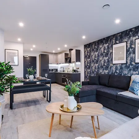 Icona 2 Apartment, With Free Onsite Gym And Secure Parking York Exterior foto