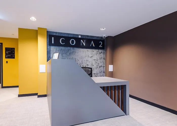 Icona 2 Apartment, With Free Onsite Gym And Secure Parking